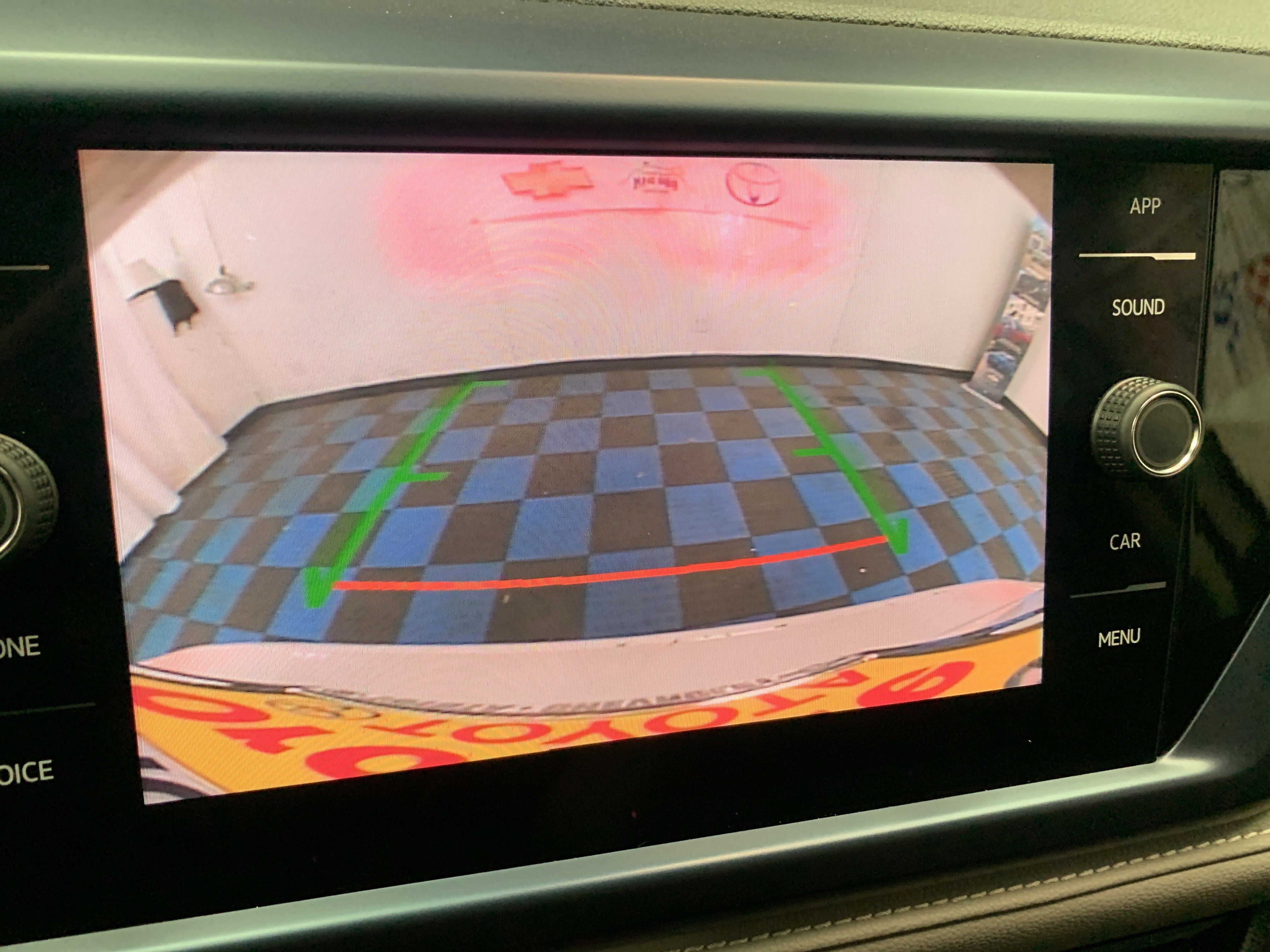 Used 2024 Volkswagen Taos SE image 18