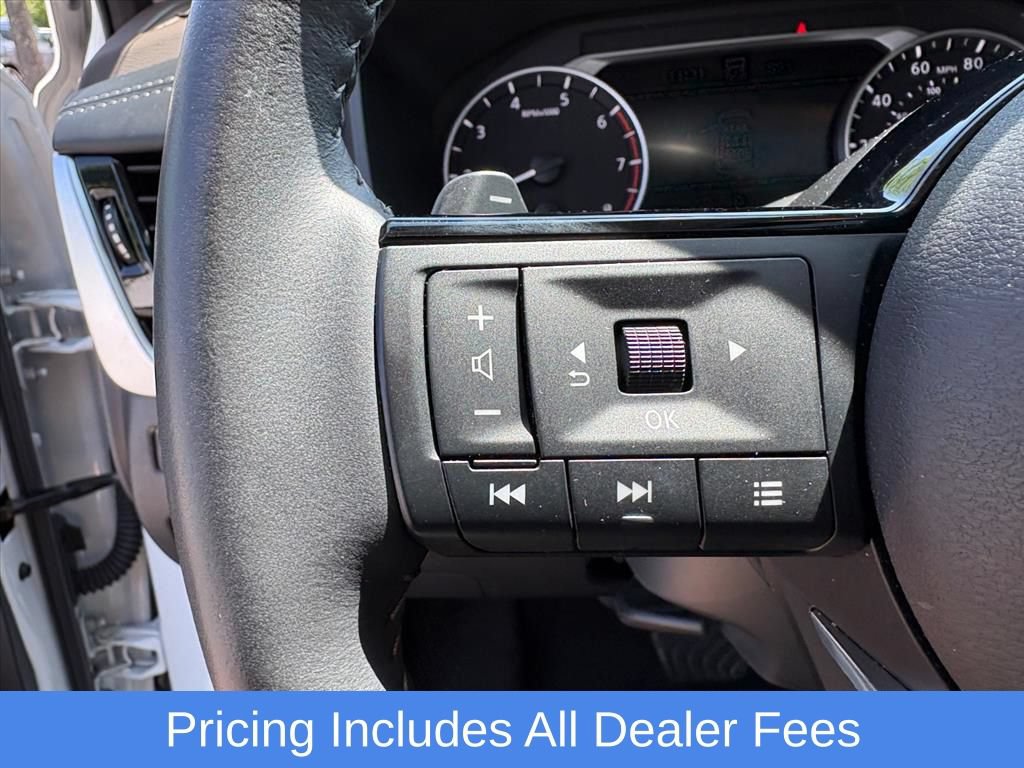 Used 2023 Nissan Rogue SL w/ SL Premium Package AWD/4WD image 13