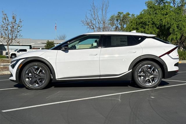 New 2025 Kia EV6 Light image 10