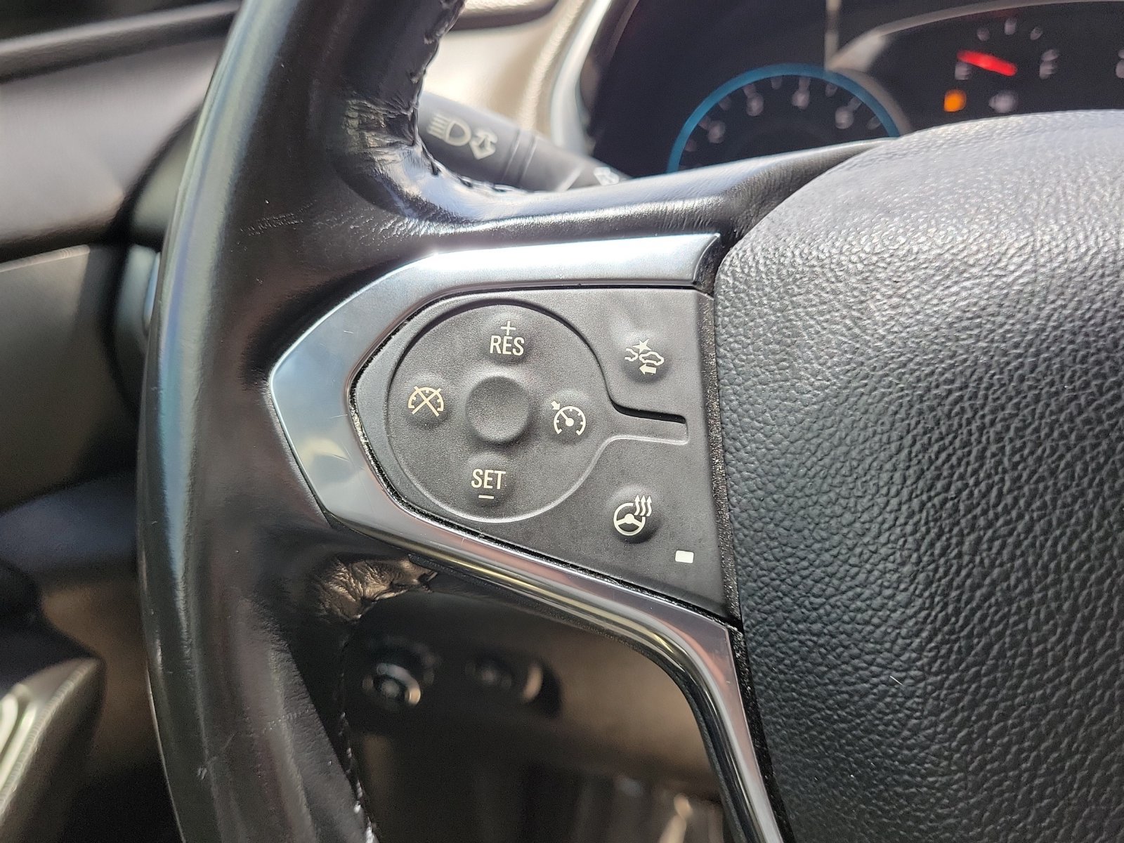 Used 2019 Chevrolet Traverse Premier w/ Redline Edition FWD image 22