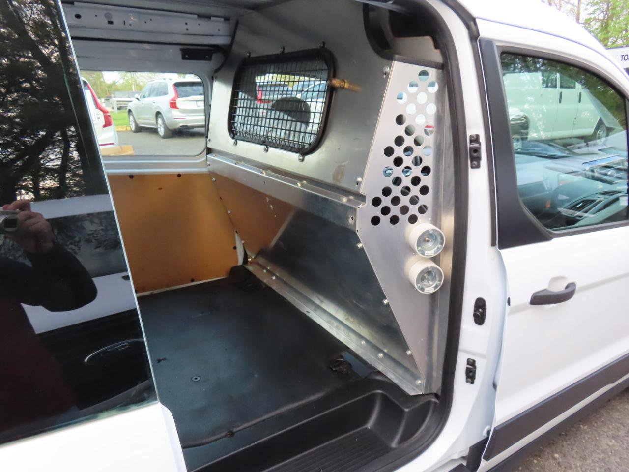 Used 2015 Ford Transit Connect XL FWD image 20