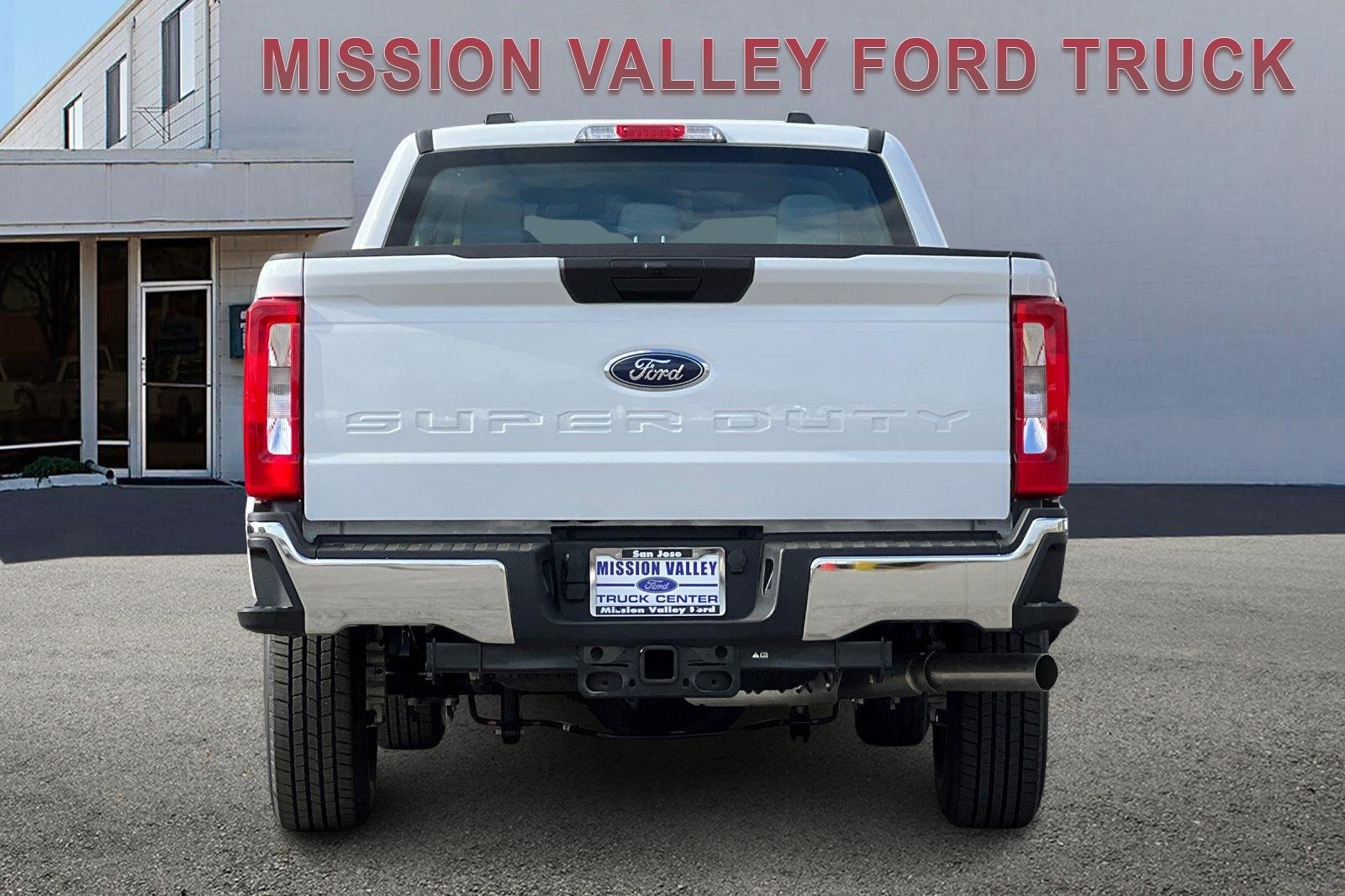 New 2026 Ford F250 XL w/ XL Chrome Package image 5