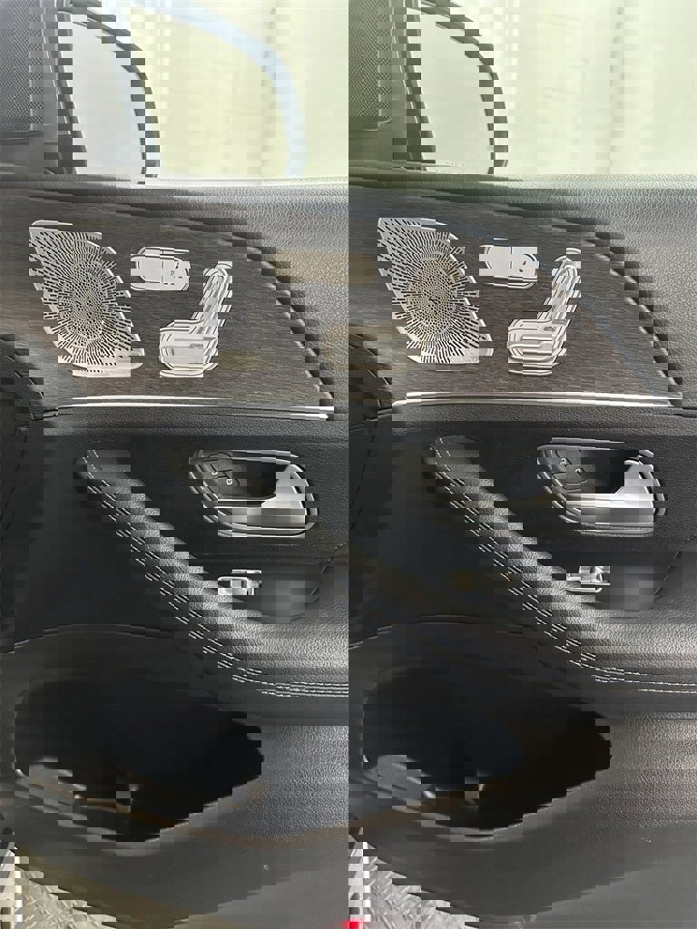 Used 2020 Mercedes-Benz GLE 350 4MATIC image 42