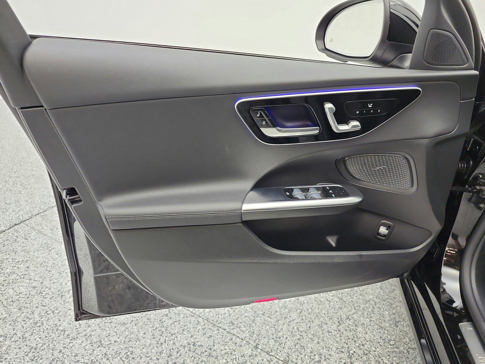 Used 2023 Mercedes-Benz C 300 Sedan image 15