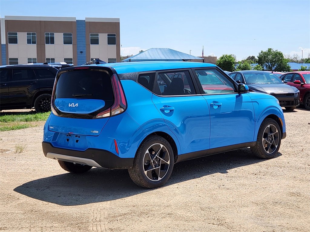New 2025 Kia Soul EX image 3
