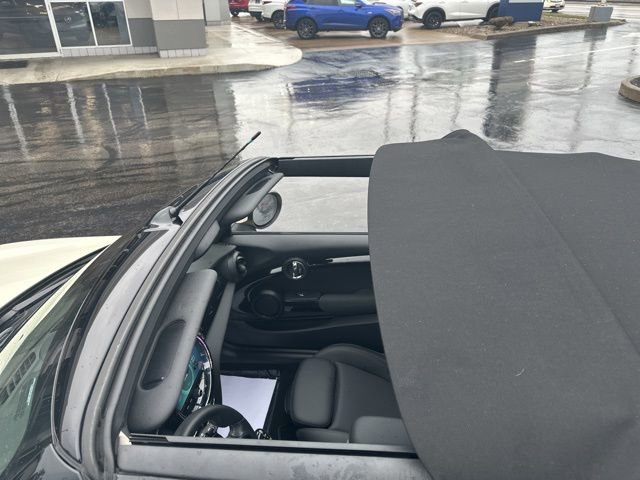 Used 2023 MINI Cooper S image 7