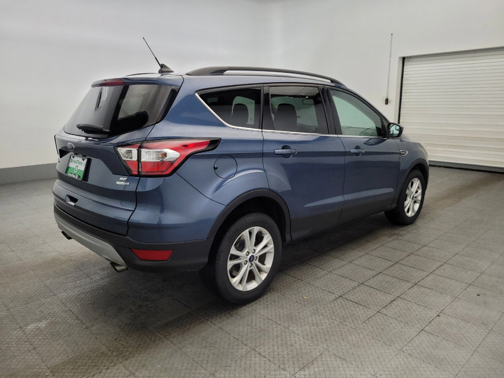 Used 2018 Ford Escape SE w/ SE Sync 3 Package image 9