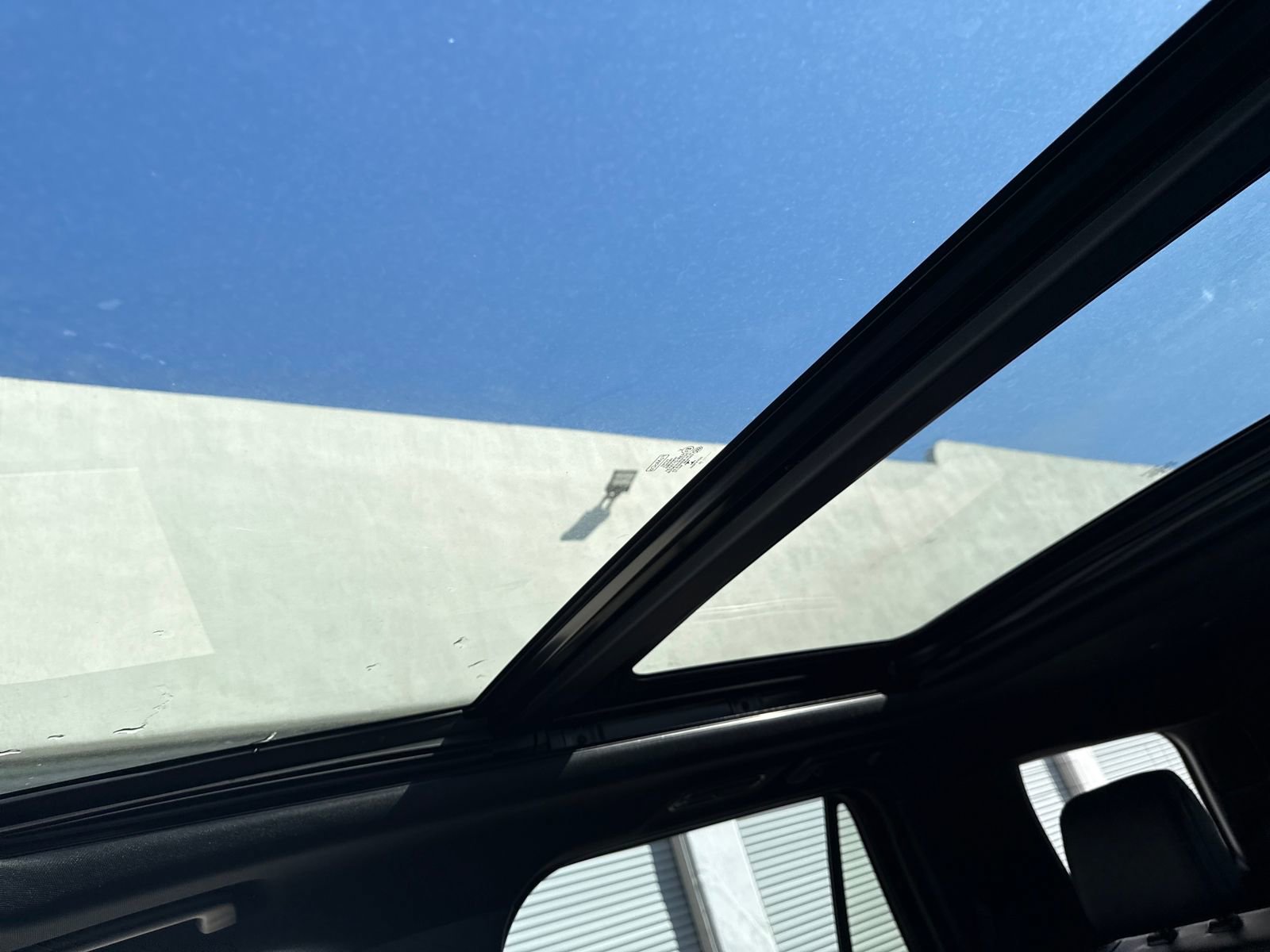 Used 2019 Ford Expedition Limited w/ Equipment Group 302A image 21