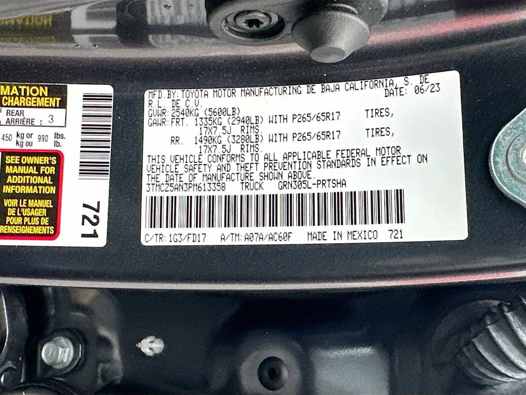 Used 2023 Toyota Tacoma TRD Sport w/ Technology Package image 29