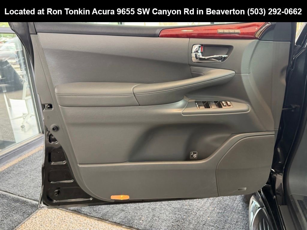 Used 2008 Lexus LX 570 4WD image 11