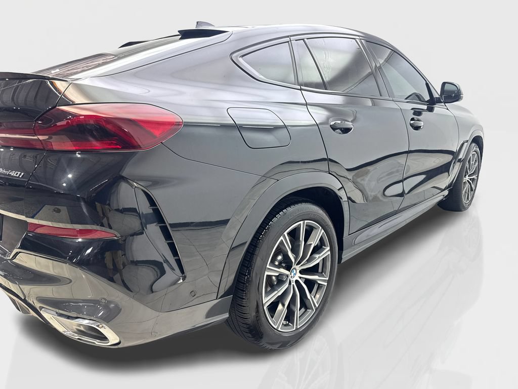 Used 2023 BMW X6 xDrive40i w/ M Sport Package AWD/4WD image 13