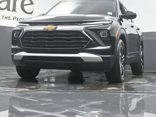 Used 2025 Chevrolet TrailBlazer LT w/ Convenience Package image 54