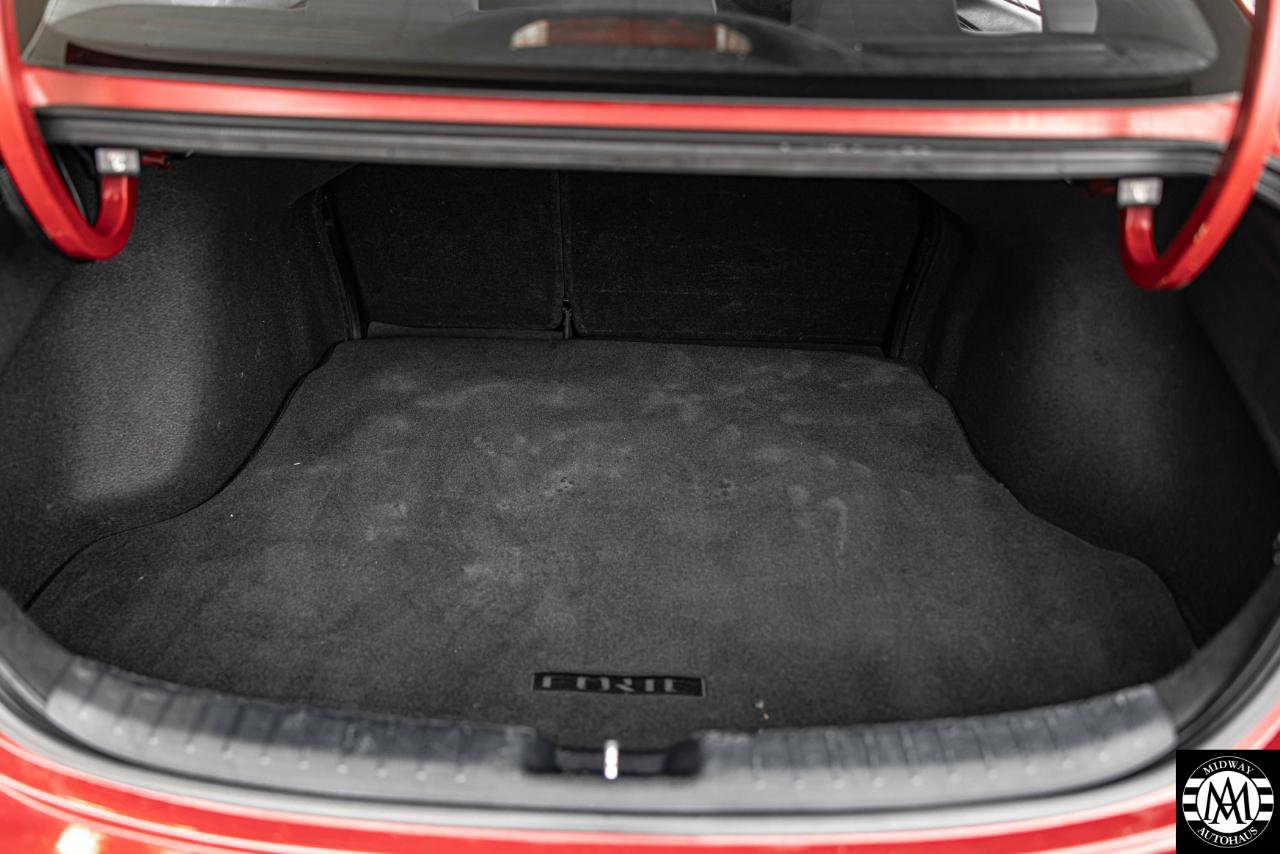 Used 2019 Kia Forte LXS image 7