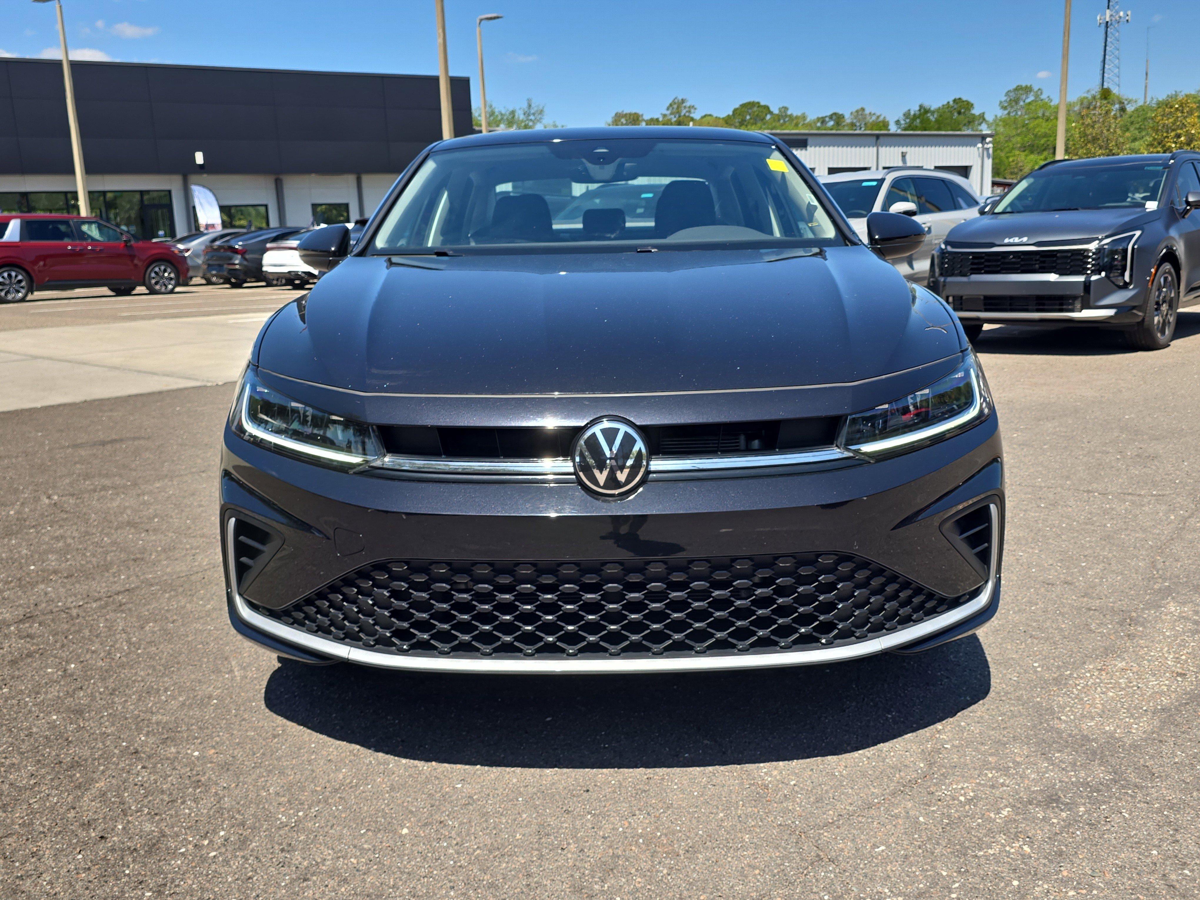 Used 2025 Volkswagen Jetta S image 3