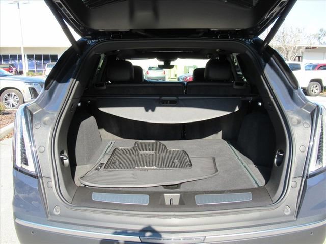 Certified 2024 Cadillac XT5 Sportv w/ Technology Package image 35