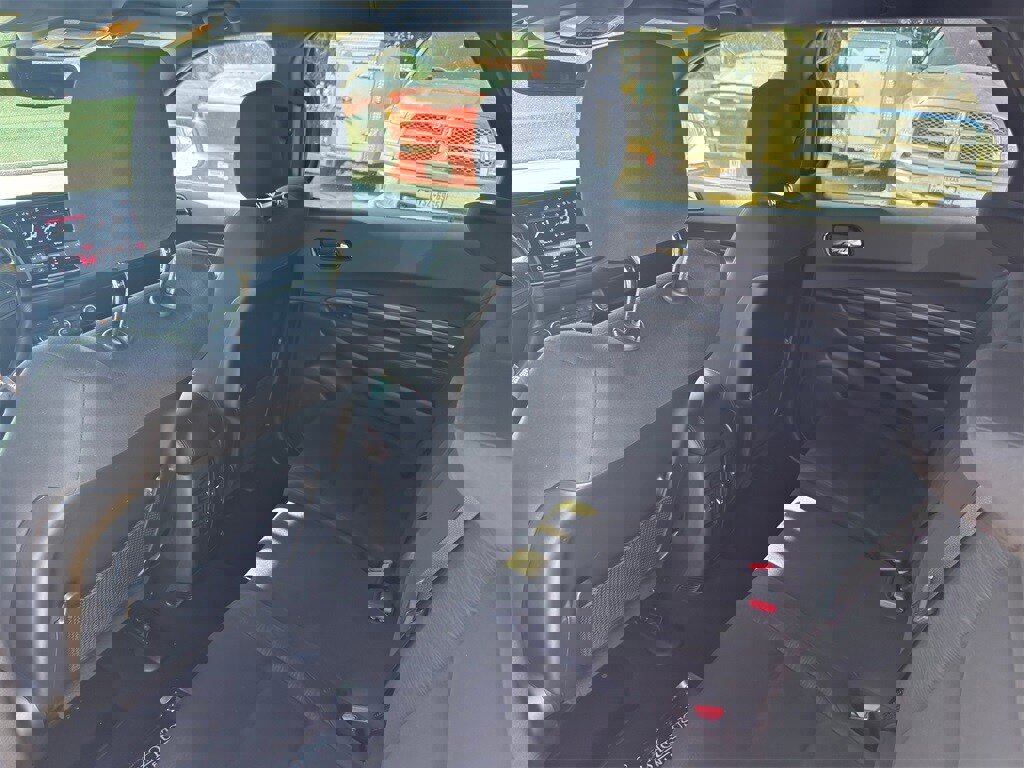 Used 2025 Dodge Durango GT image 25