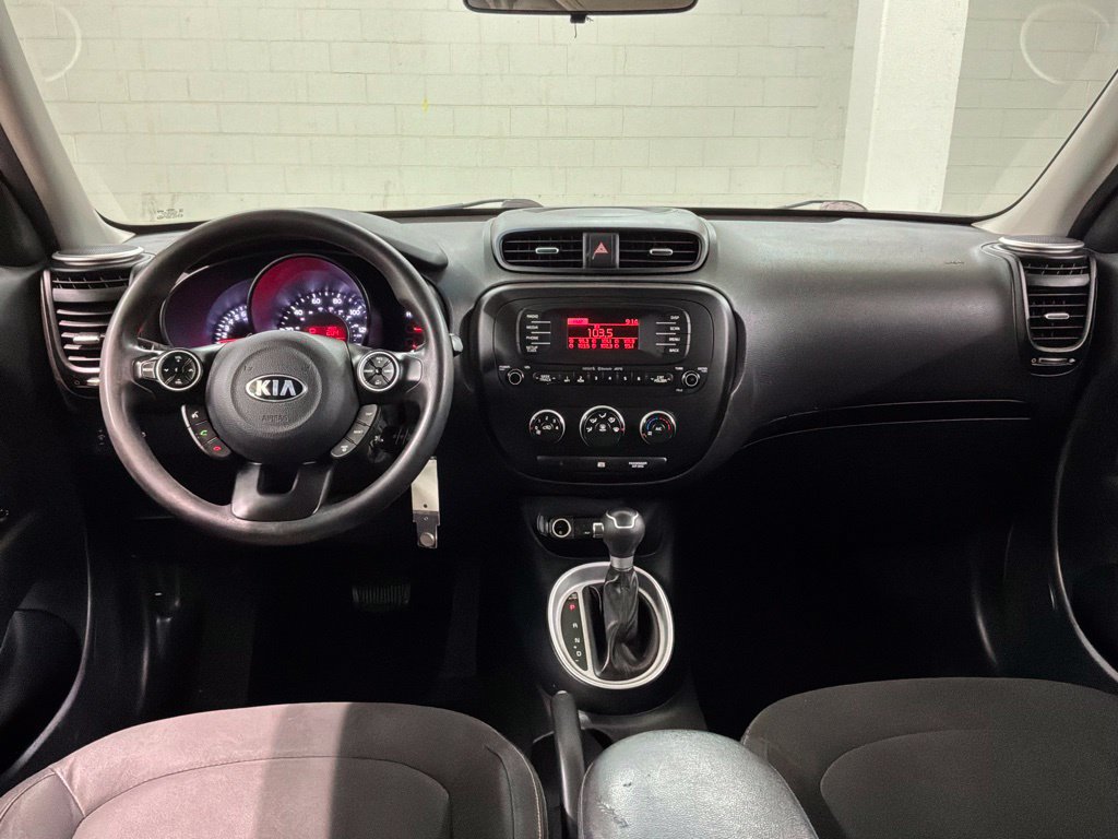 Used 2014 Kia Soul FWD image 6