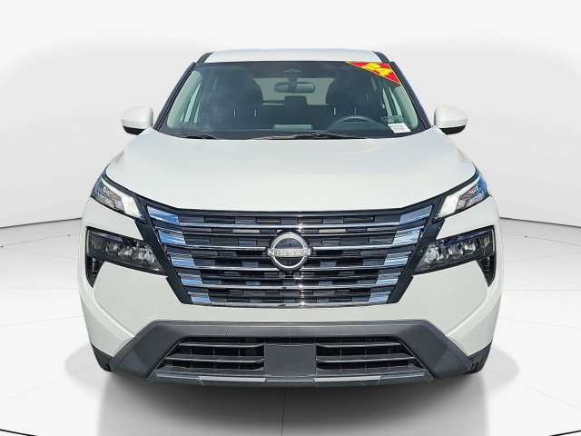 Used 2024 Nissan Rogue SV FWD image 10