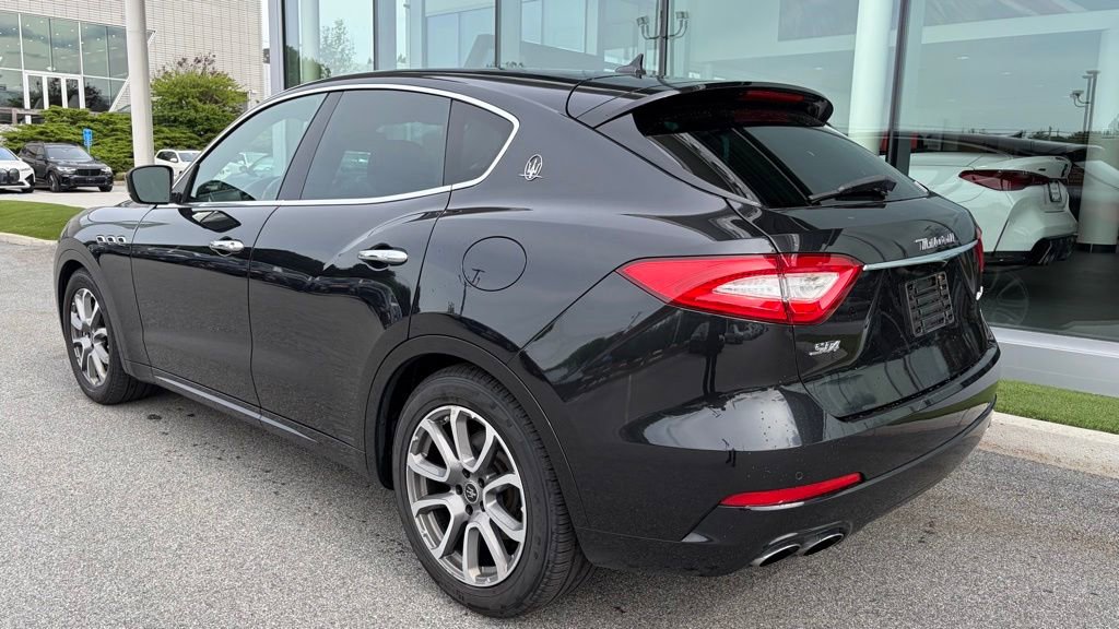 Used 2020 Maserati Levante S AWD/4WD image 2