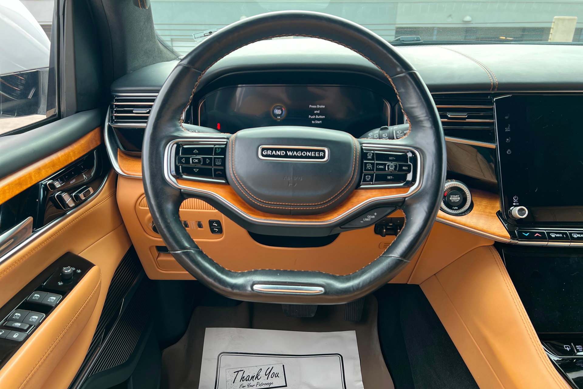 Used 2022 Jeep Grand Wagoneer Series III w/ HD Trailer Tow Package image 12