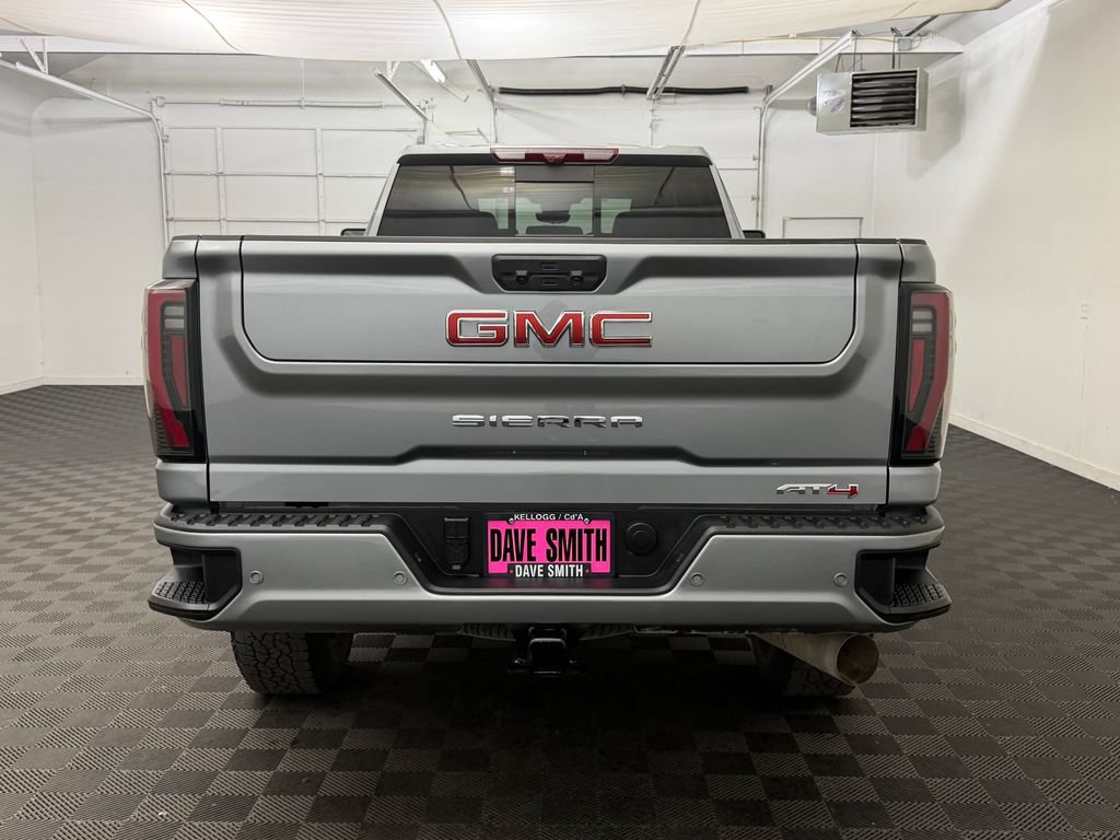Used 2026 GMC Sierra 3500 AT4 w/ AT4 Premium Plus Package AWD/4WD image 10