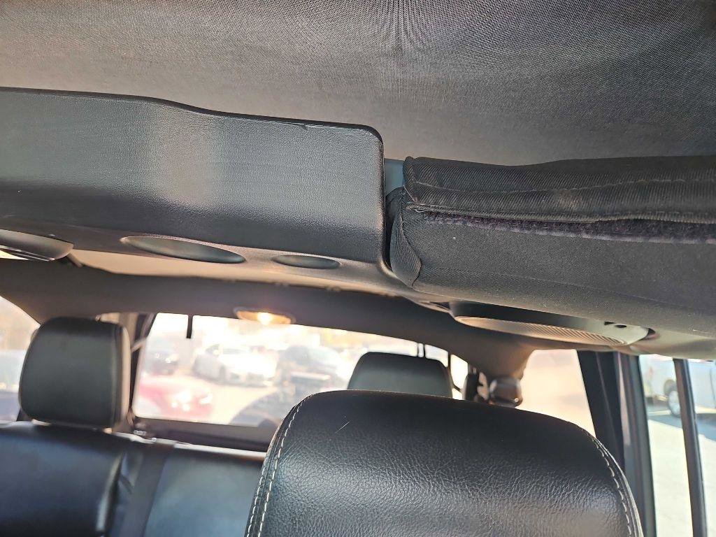 Used 2014 Jeep Wrangler Unlimited Sahara w/ Connectivity Group image 14