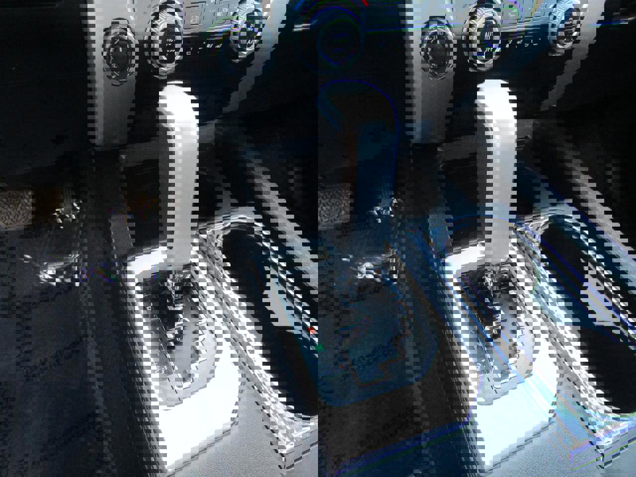 Used 2014 Toyota Tundra Platinum image 20