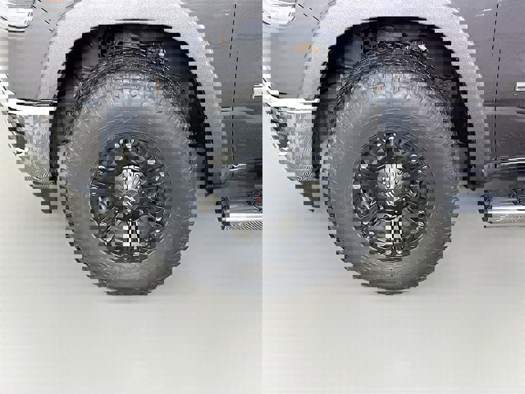 Used 2019 RAM 1500 Laramie image 22