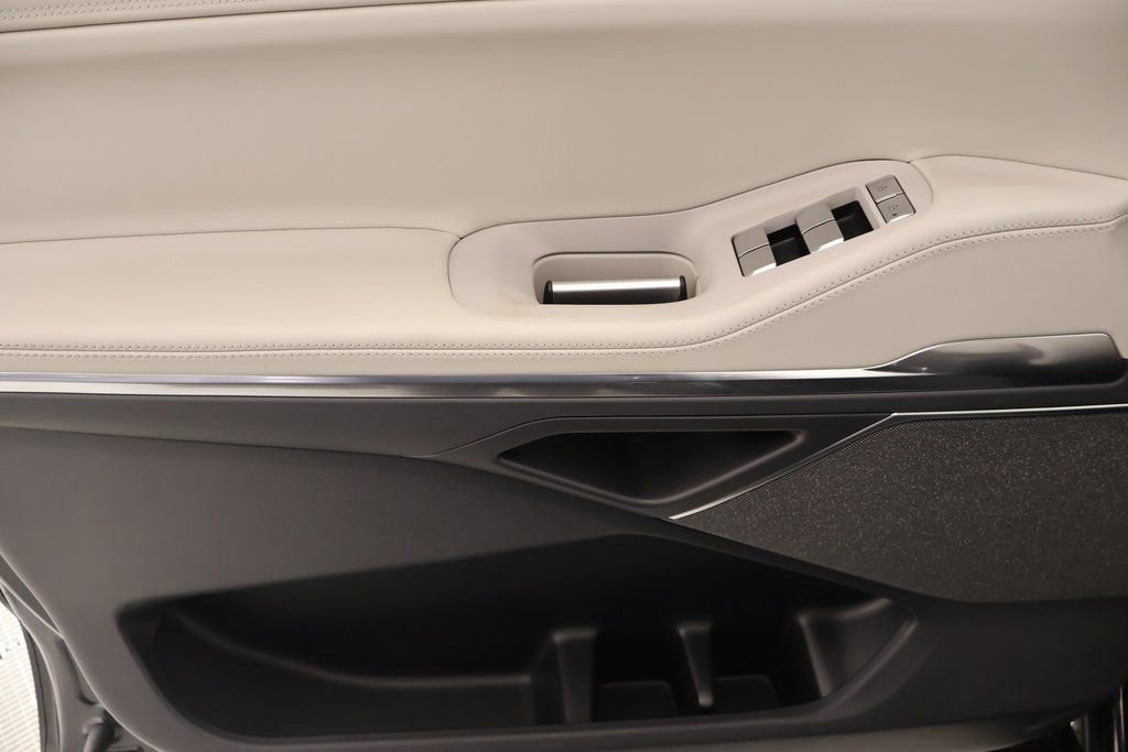 New 2025 Lincoln Navigator Reserve image 17