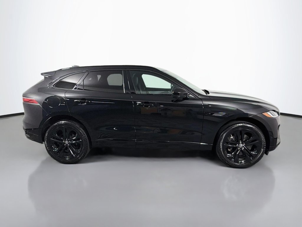 Used 2026 Jaguar F-PACE R-Dynamic S AWD/4WD image 4