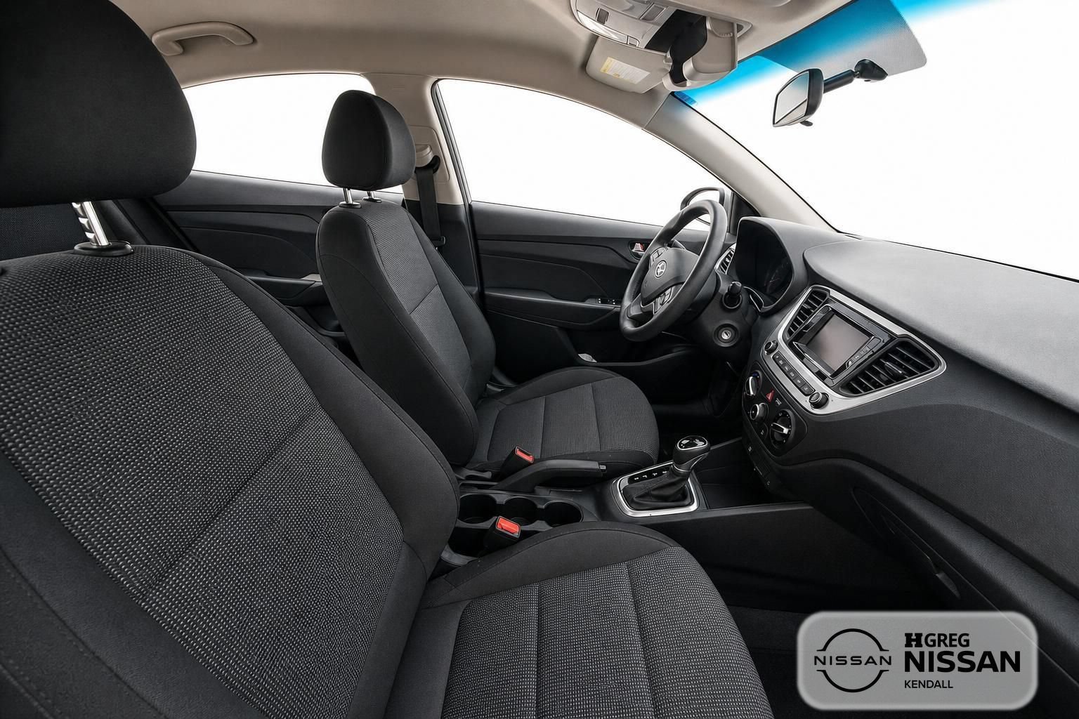 Used 2022 Hyundai Accent SE FWD image 11