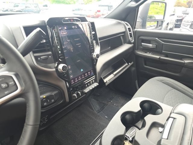 Certified 2025 RAM 2500 Big Horn AWD/4WD image 26
