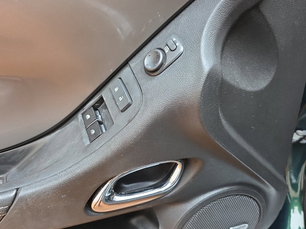 Used 2015 Chevrolet Camaro SS w/ Green Flash Special Edition image 20