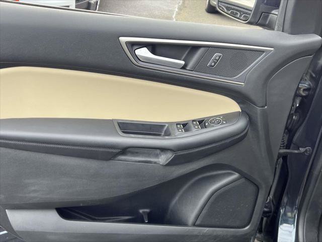 Used 2022 Ford Edge SEL w/ Convenience Package AWD/4WD image 20