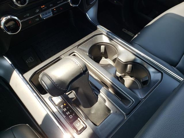 New 2025 Ford F150 XLT w/ Equipment Group 303A High image 12