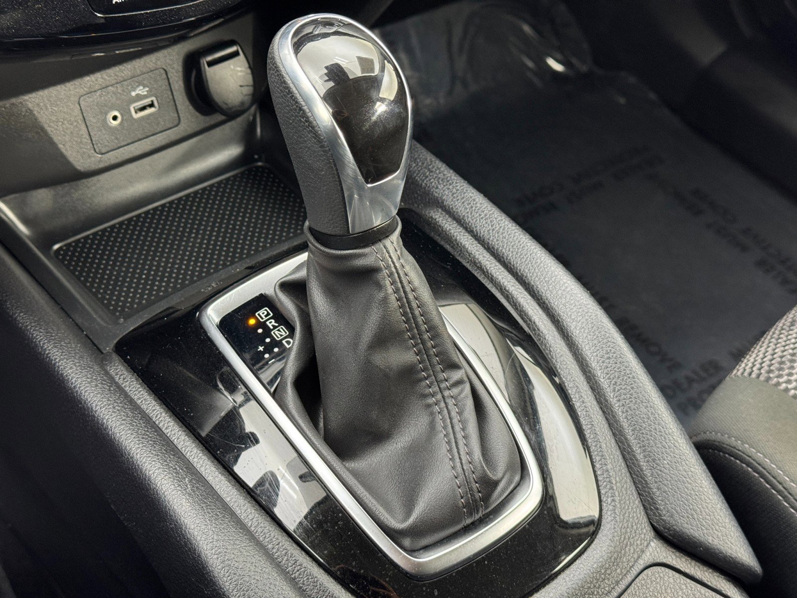 Used 2022 Nissan Rogue Sport SV image 28