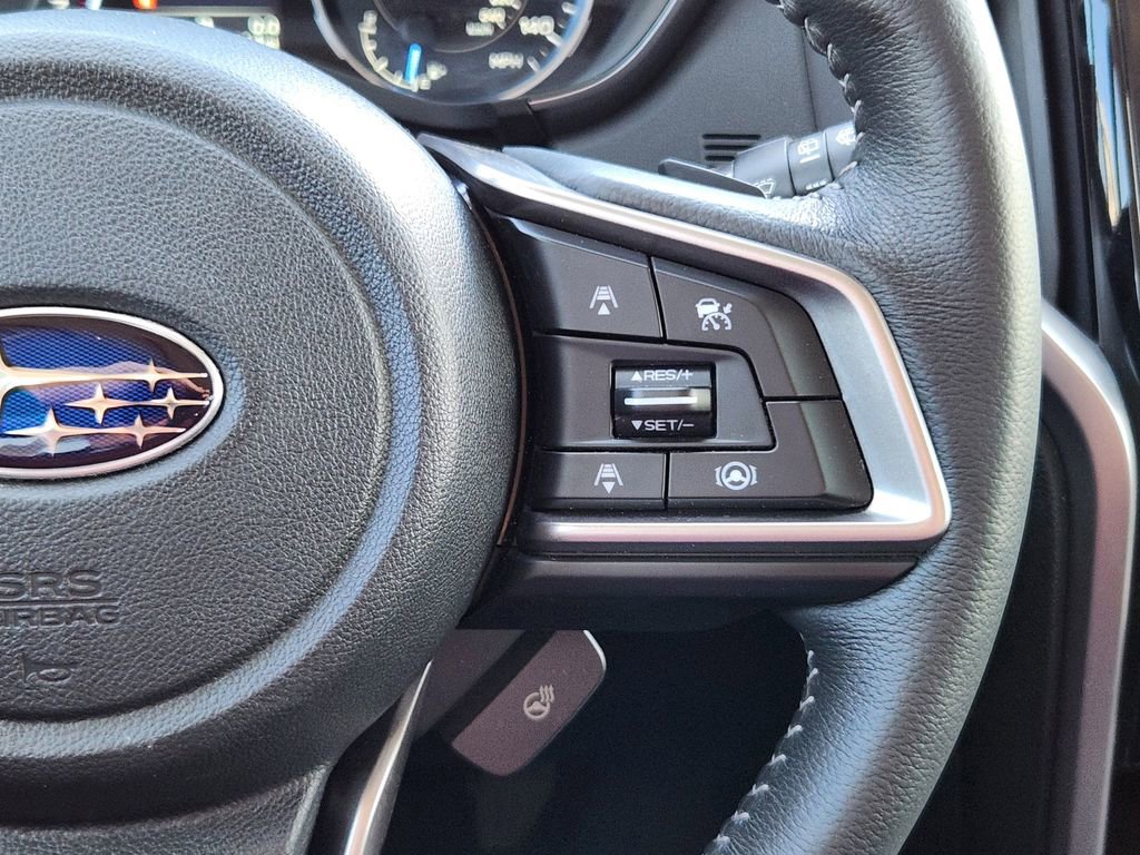 Used 2022 Subaru Ascent Limited w/ Technology Package image 18