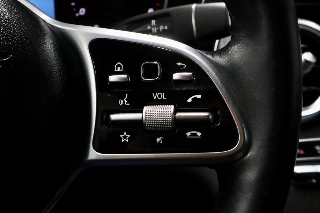 Used 2020 Mercedes-Benz GLC 300 GLC 300 image 29