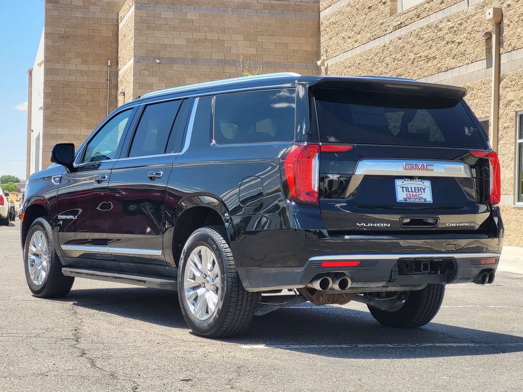 Used 2024 GMC Yukon XL Denali AWD/4WD image 5