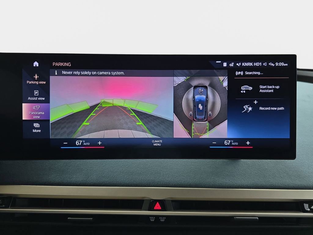 Used 2023 BMW iX xDrive50 w/ Premium Package image 24