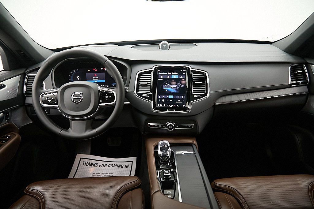 Certified 2024 Volvo XC90 T8 Ultimate w/ Protection Package image 28