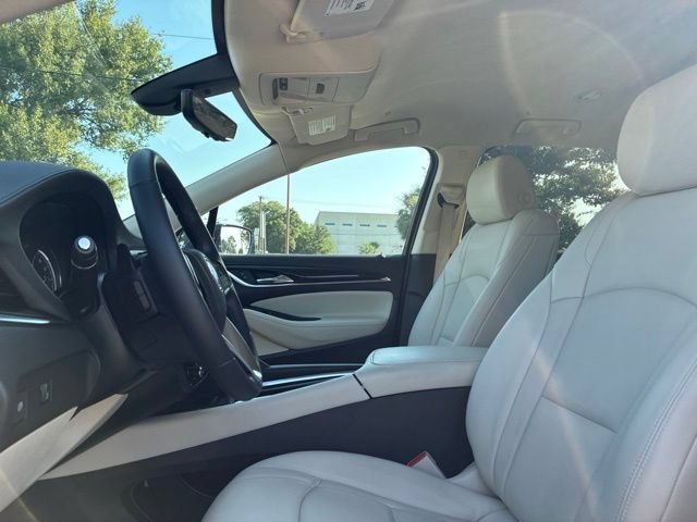 Used 2024 Buick Enclave Essence w/ Technology Package FWD image 21
