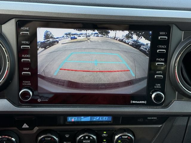 Used 2022 Toyota Tacoma TRD Off-Road AWD/4WD image 18