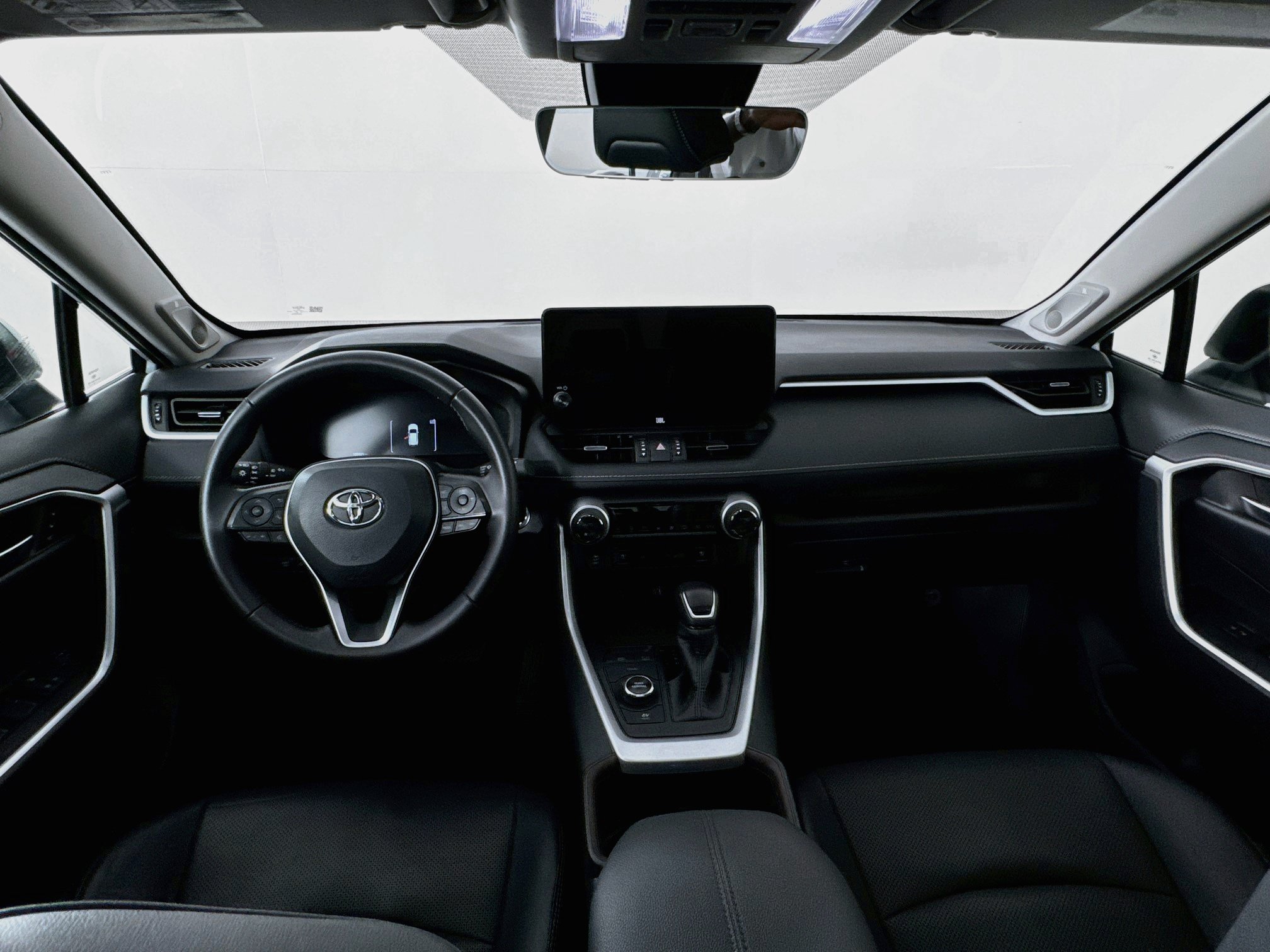 Certified 2025 Toyota RAV4 Limited AWD/4WD image 26