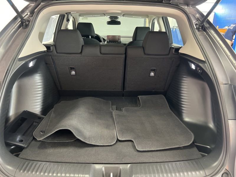 Used 2024 Honda HR-V LX image 8