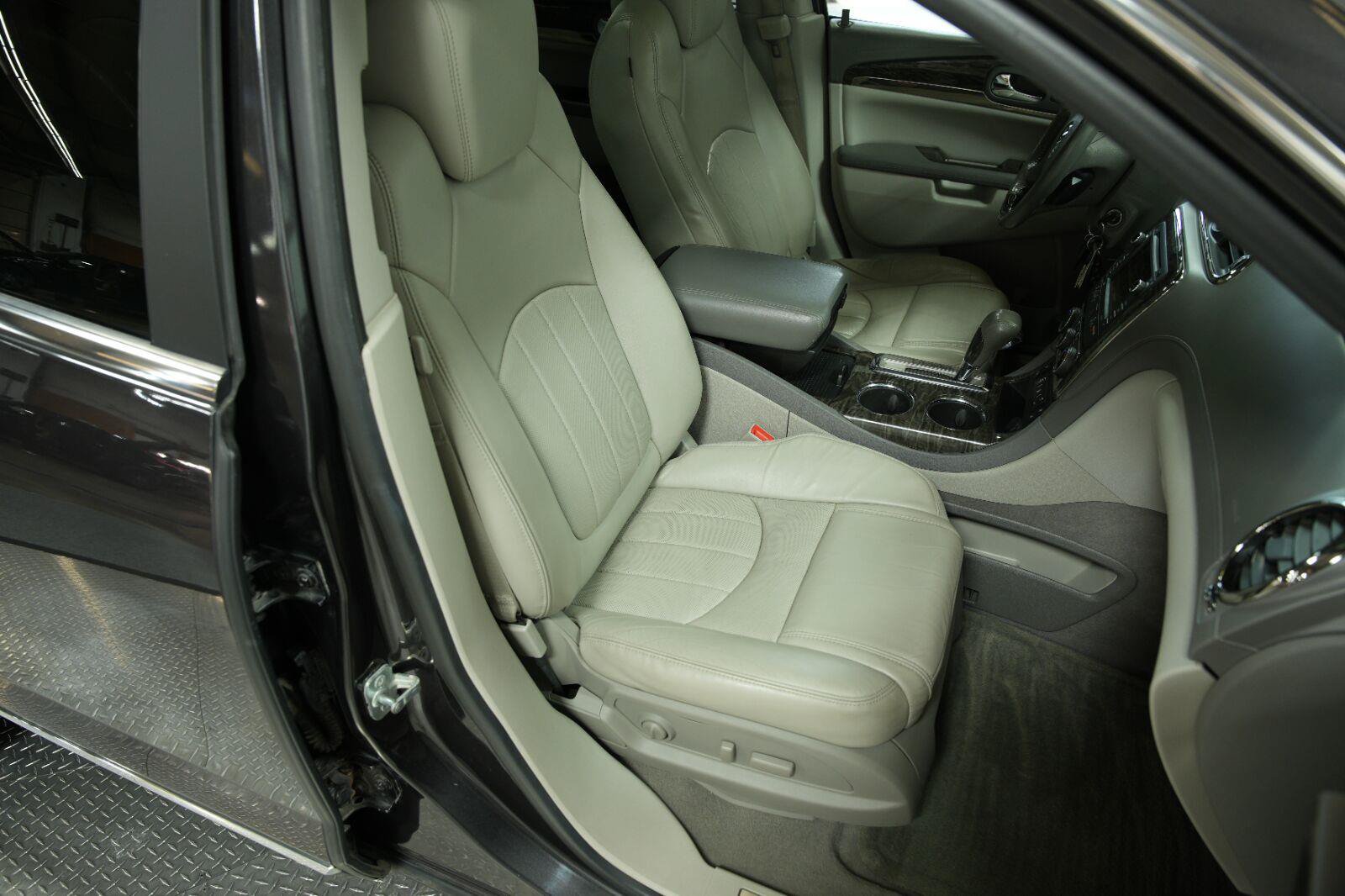 Certified 2014 Buick Enclave Premium FWD image 20