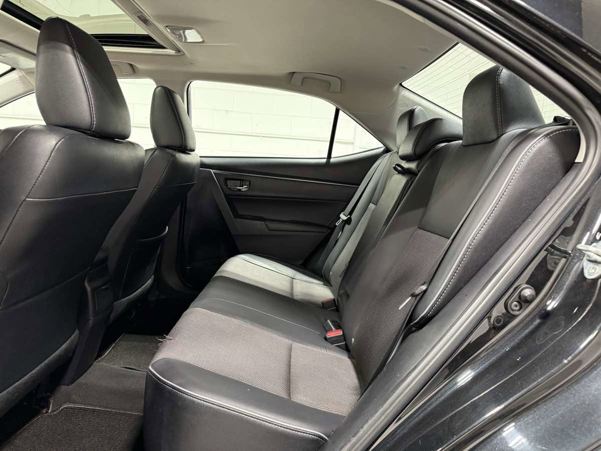 Used 2015 Toyota Corolla S image 16