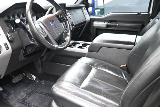 Used 2015 Ford F250 Lariat w/ Lariat Interior Package AWD/4WD image 17