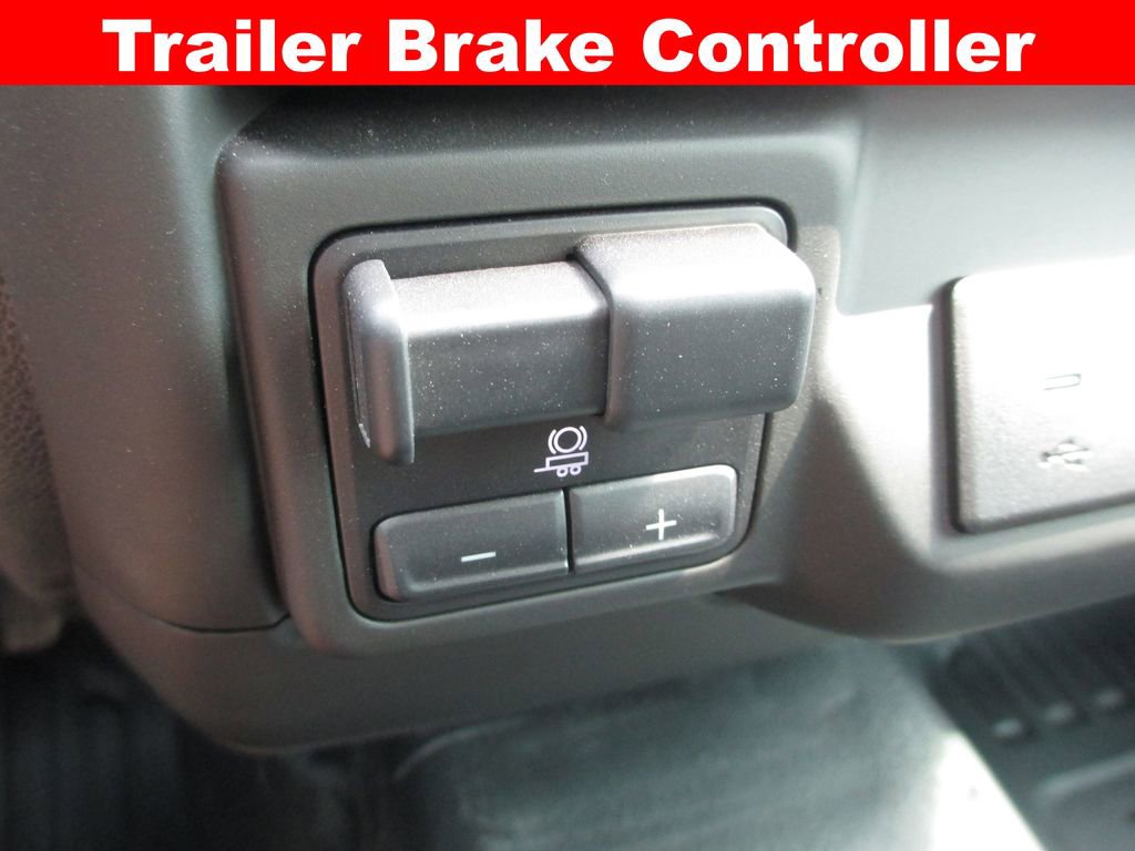 Used 2025 Chevrolet Silverado 3500 W/T w/ WT Convenience Package image 17