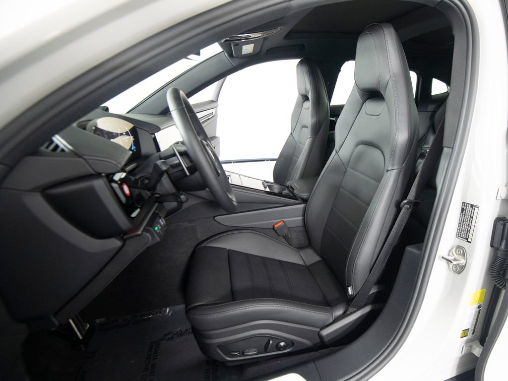 New 2026 Porsche Panamera 4 AWD/4WD image 16